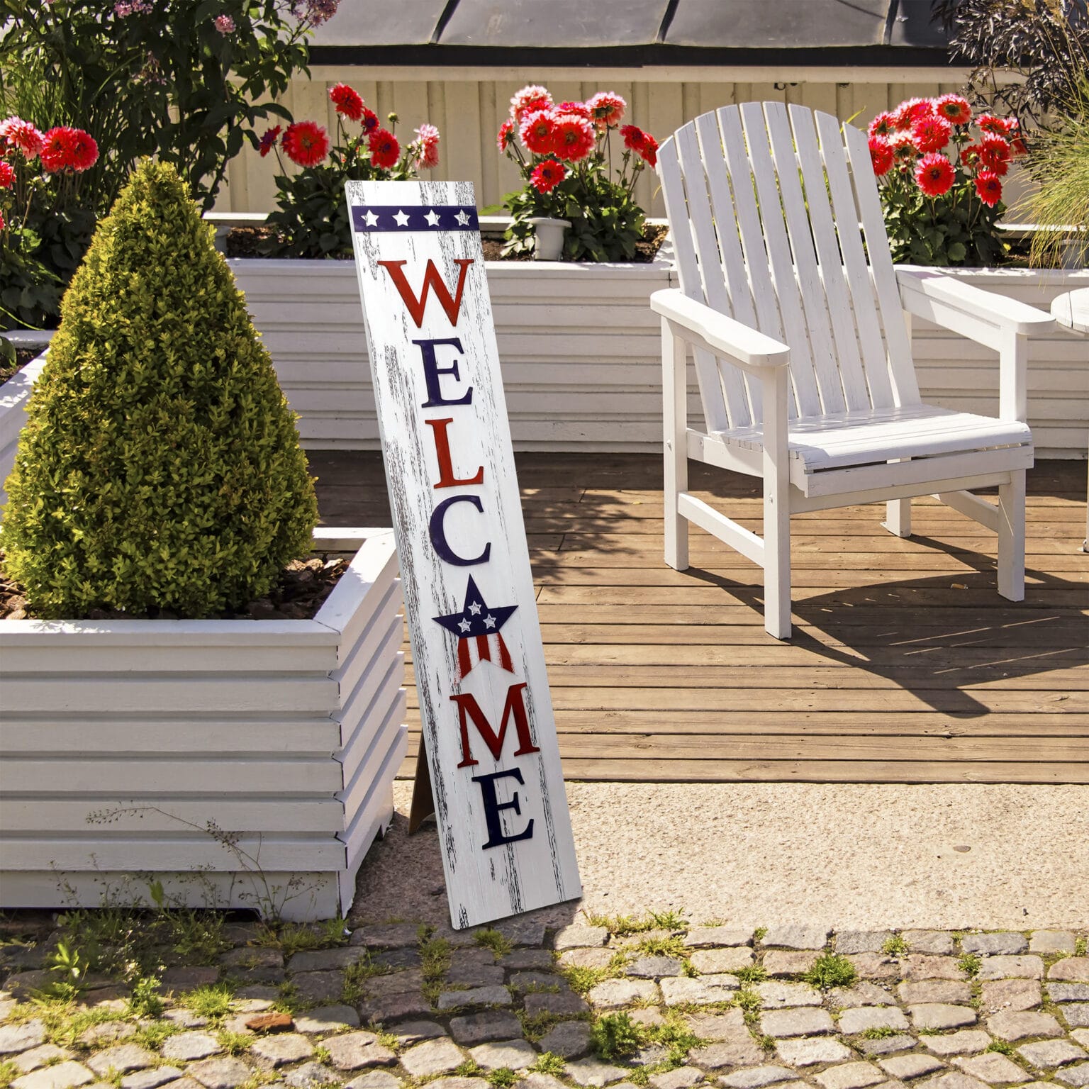 Wooden American Porch 'Welcome' Sign